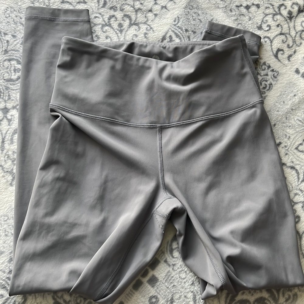 Grey leggings